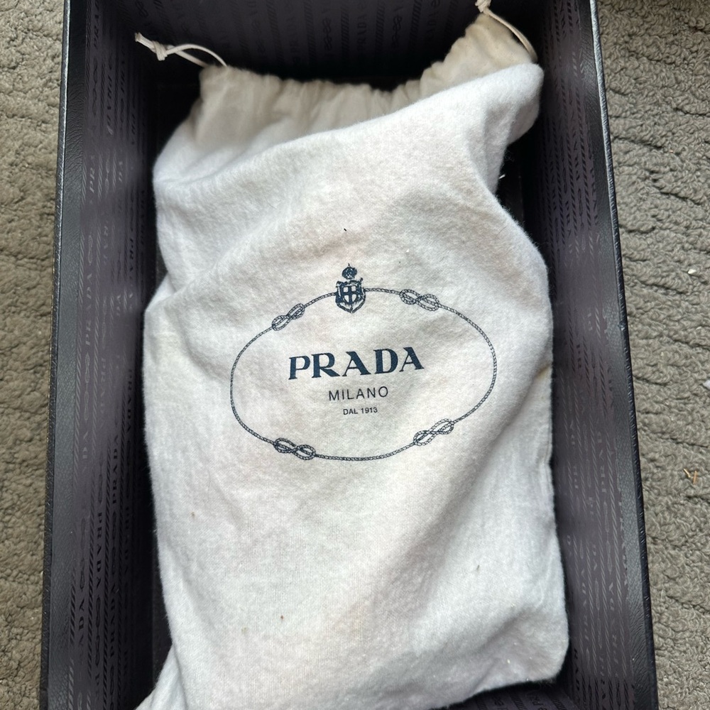 Prada coral patent leather heels